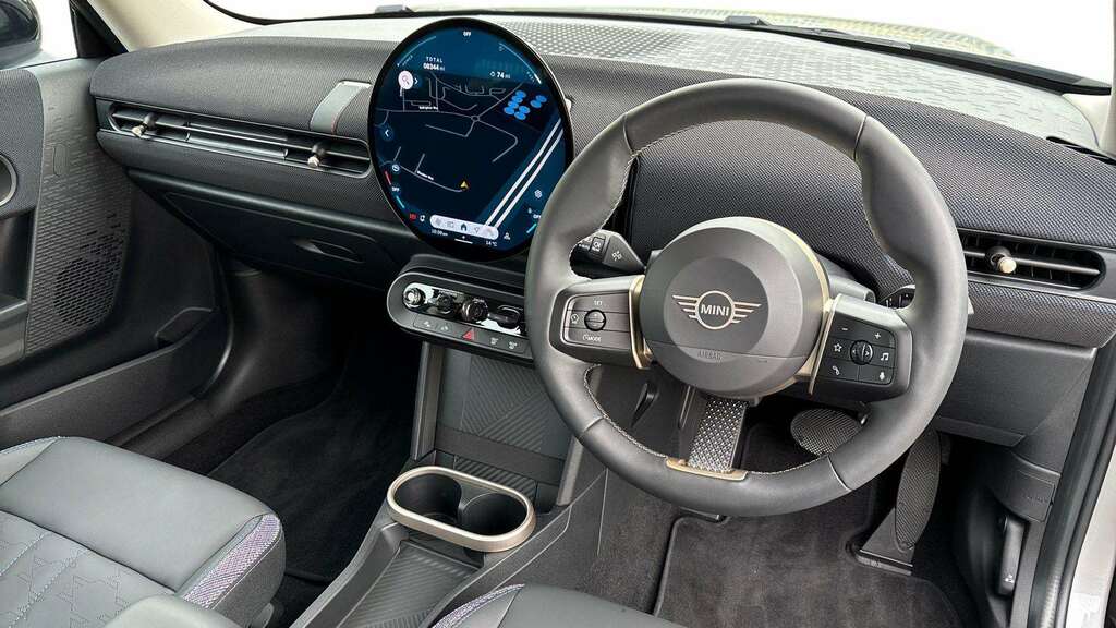 Mini Hatch 1.5 C Classic 2025 YJ25DBD Silver #6