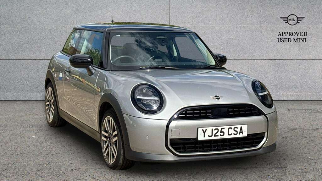 Mini Hatch 1.5 C Classic 2025 Silver