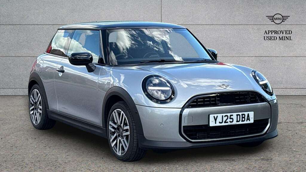 Mini Hatch 1.5 C Classic 2025 Silver