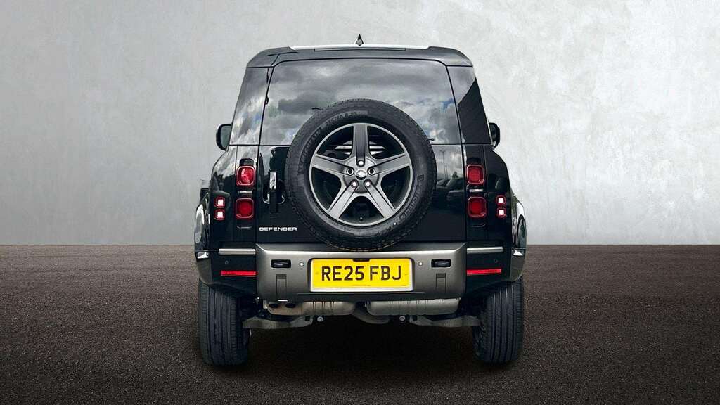 Land Rover Defender 90 3.0 D350 X-dynamic Se 90 2025 RE25FBJ Black #6