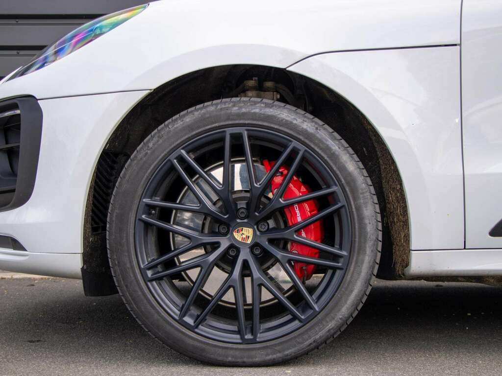 Porsche Macan Gts S-a 2024 CA24FFZ White #4
