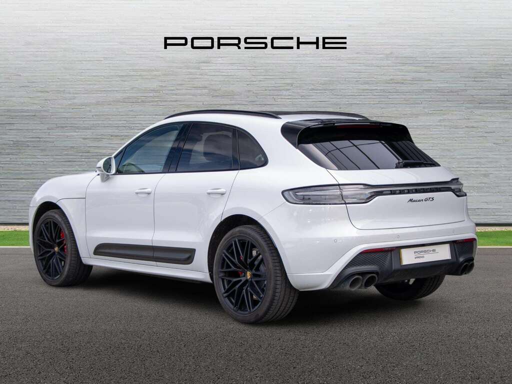 Porsche Macan Gts S-a 2024 CA24FFZ White #2