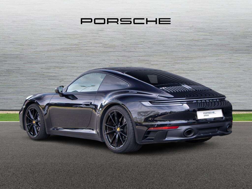 Porsche 911 Carrera 4 S-a 2020 LX70OEZ Black #2