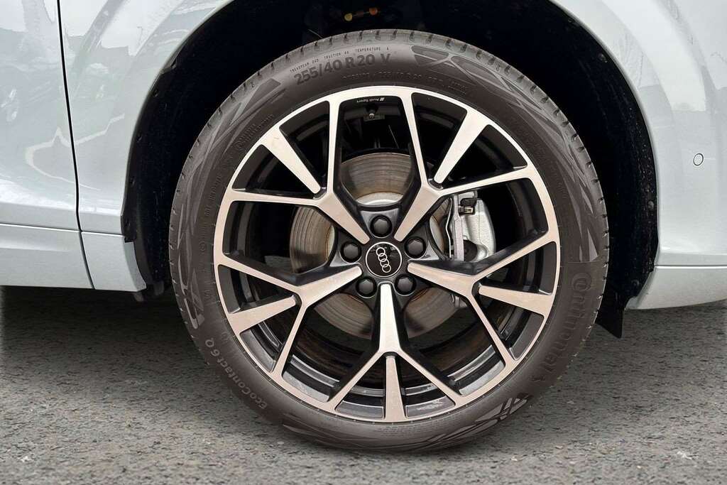 Audi Q3 1.5 E-hybrid Launch Edition S Tronic 2026 #5