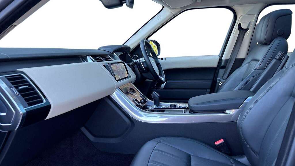 Land Rover Range Rover Sport 3.0 D250 Hse Silver 2022 LN22XPL Grey #3