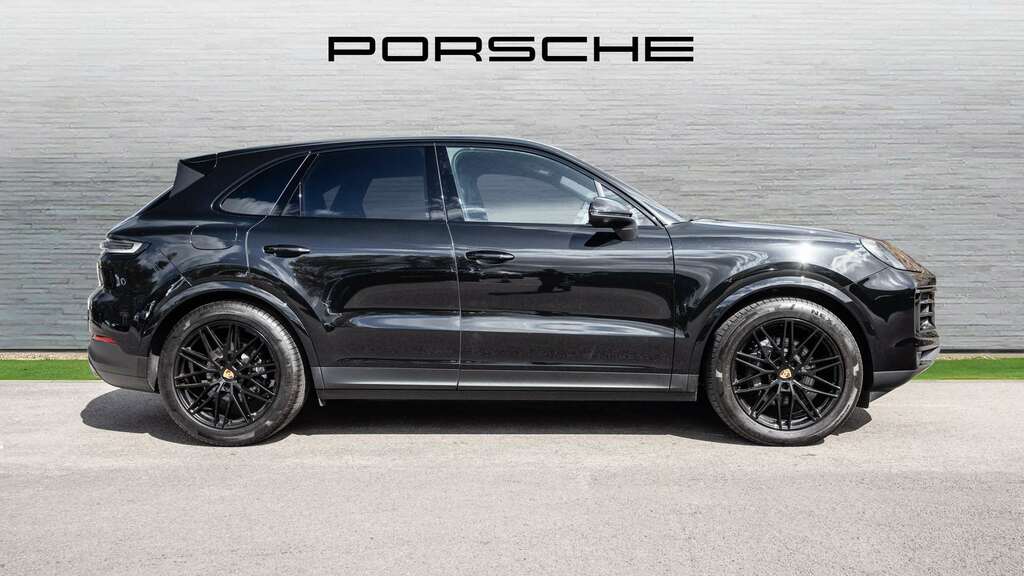 Porsche Cayenne V6 2024 YK24SYV Black #6
