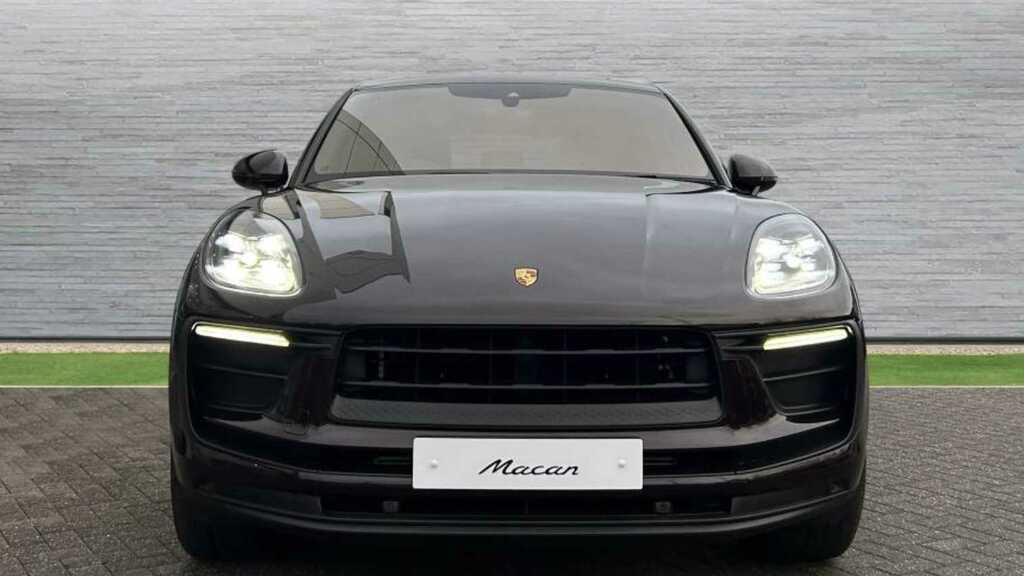 Porsche Macan 2026 2026 BP75EJE Purple #2