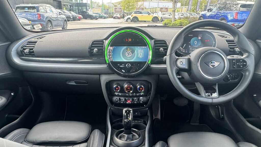 Mini Clubman 1.5 Cooper Exclusive Premium 6Dr 2024 Silver #4