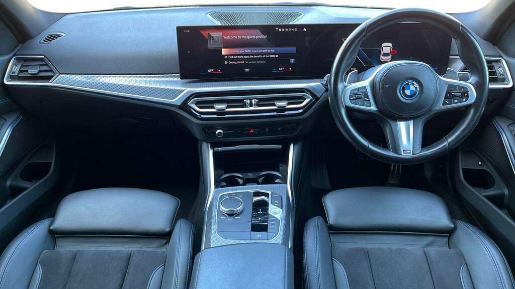 BMW 3 Series 330E Xdrive M Sport Step 2022 FD72OZX White #5