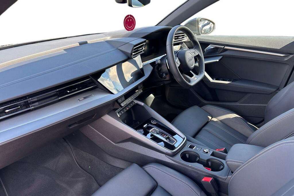 Audi A3 1.5 Tfsi 150 S Line S Tronic 2025 KM75CWG Grey #2