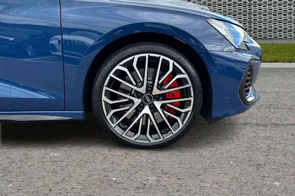 Audi A3 S3 Tfsi Black Edition Quattro S Tronic 2024 LS74OGG Blue #5