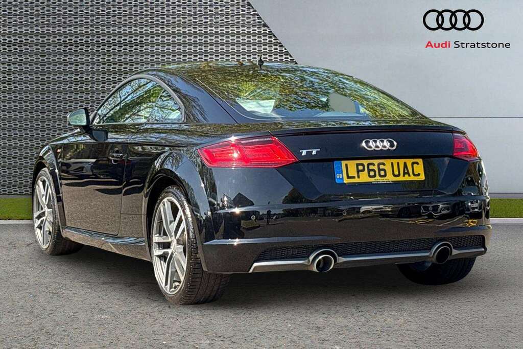 Audi TT 2.0T Fsi S Line S Tronic 2017 LP66UAC Black #3