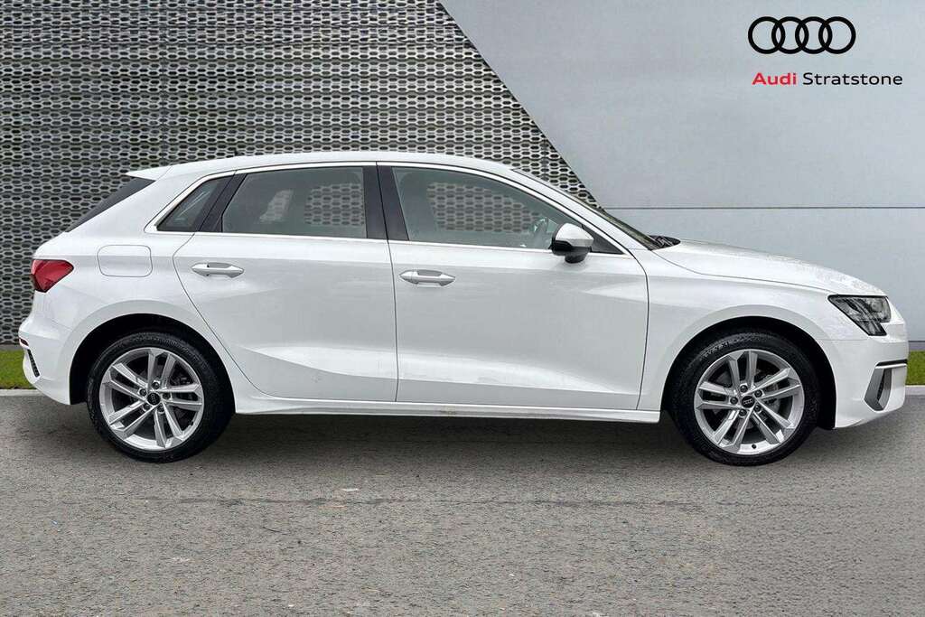 Audi A3 35 Tfsi Sport 2023 LO23OUG White #3