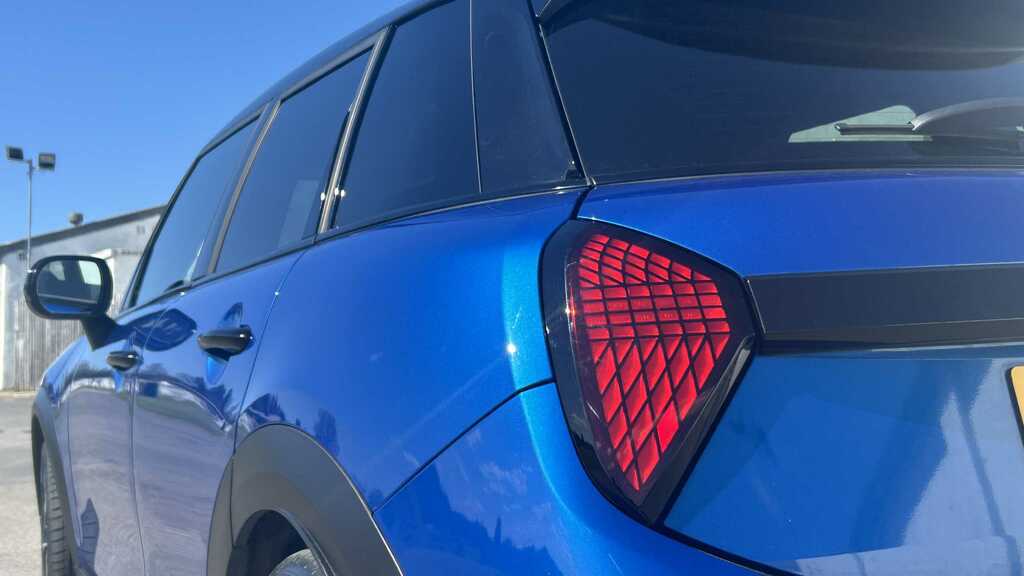 Mini Hatch 2.0 S Exclusive 2025 YA25GWW Blue #6