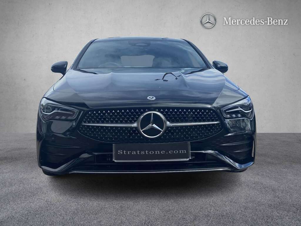Mercedes-Benz CLA Class 220D Amg Line Premium Tip 2024 Black #2