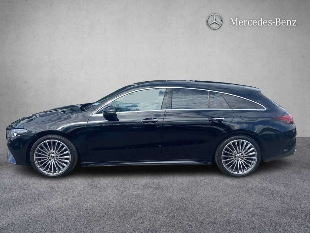 Mercedes-Benz CLA Class 220D Amg Line Premium Tip 2024 Black #3