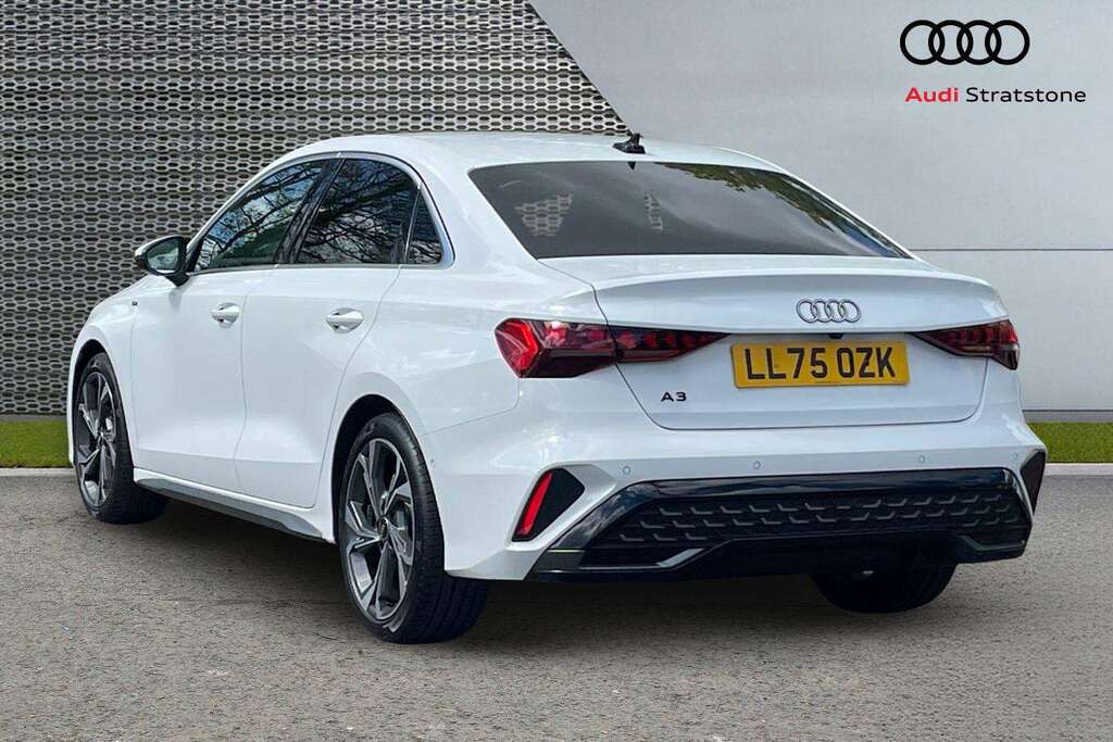 Audi A3 1.5 Tfsi 150 S Line S Tronic 2025 LL75OZK White #3