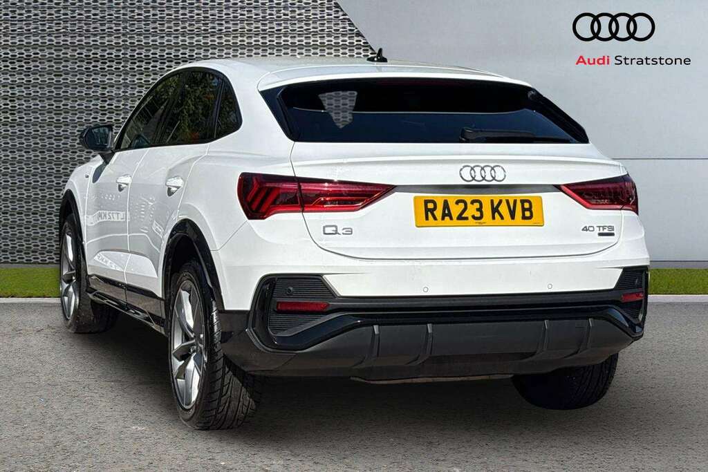 Audi Q3 40 Tfsi Quattro Black Edition S Tronic 2023 RA23KVB White #3