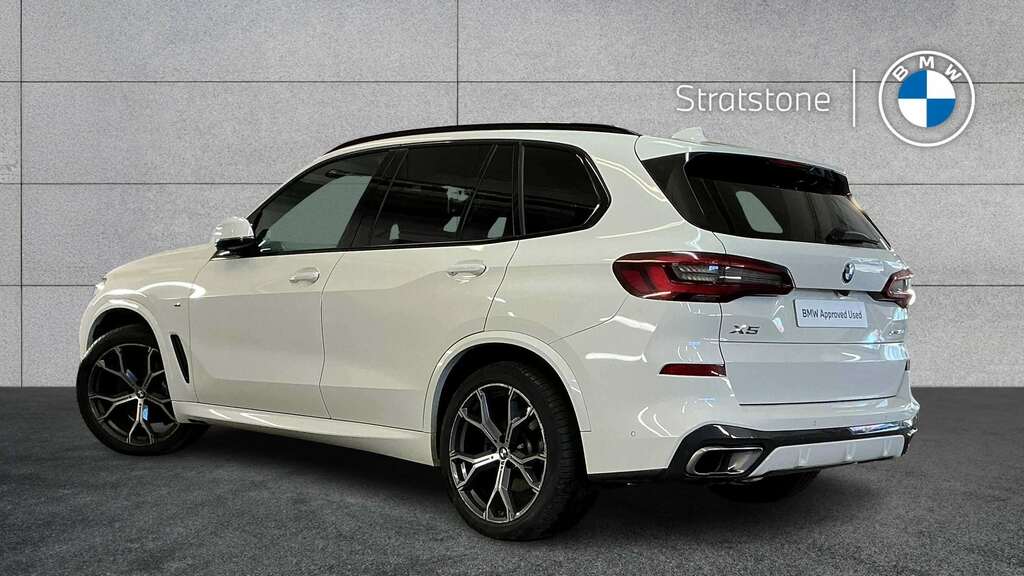 BMW X5 Xdrive30d Mht M Sport 2023 URZ5458 White #2