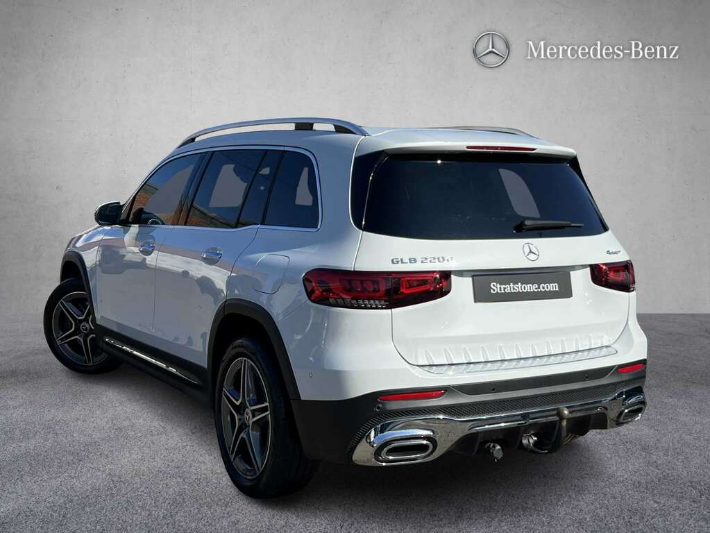Mercedes-Benz GLB Class 220D 4Matic Amg Line Prem Plus 8G-tronic 2022 KR22HPY White #2