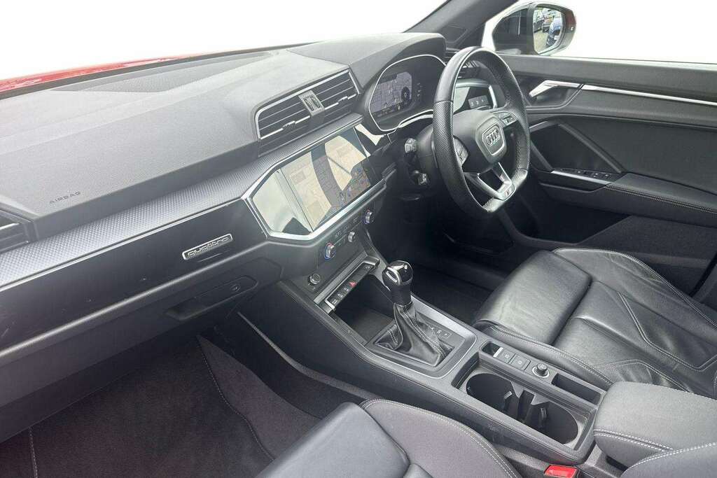 Audi Q3 40 Tfsi Quattro Black Edition S Tronic 2023 DN23FWA Red #2