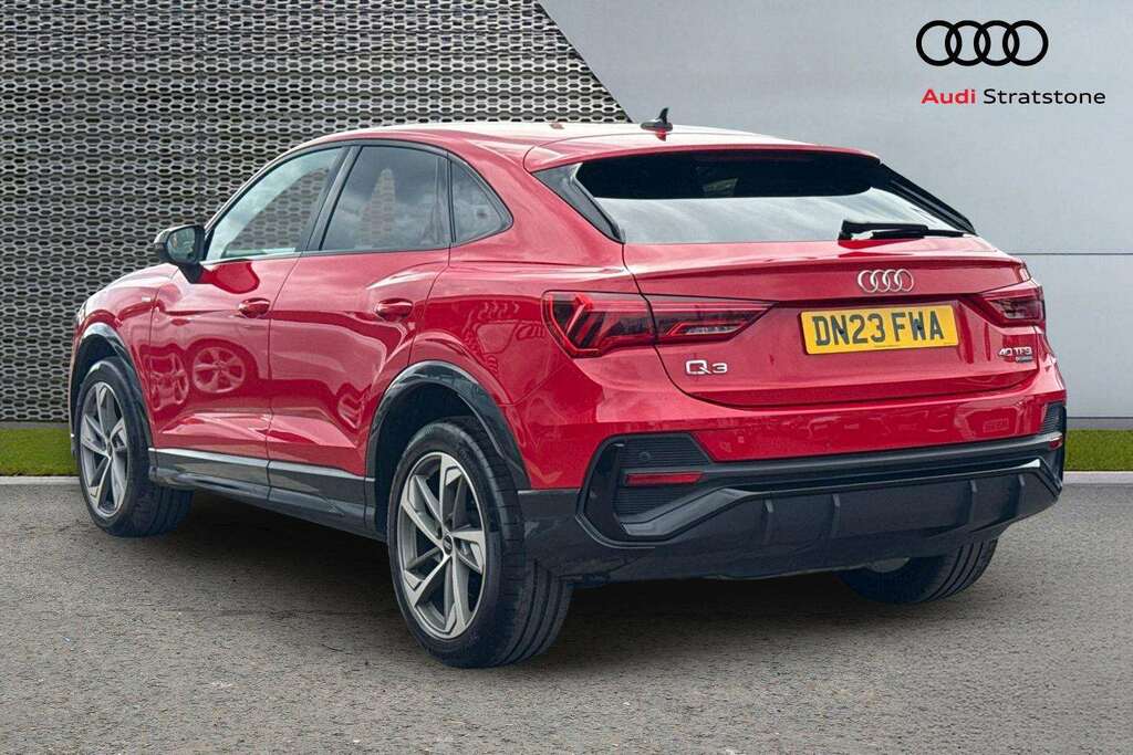 Audi Q3 40 Tfsi Quattro Black Edition S Tronic 2023 DN23FWA Red #3