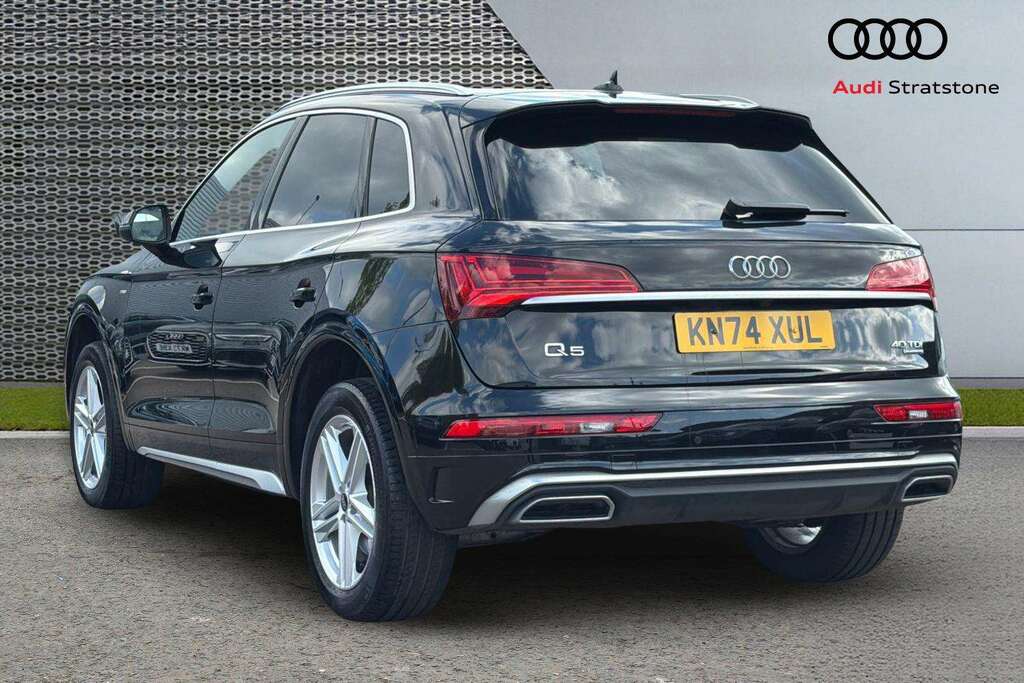 Audi Q5 40 Tdi Quattro S Line S Tronic 2024 KN74XUL Black #3