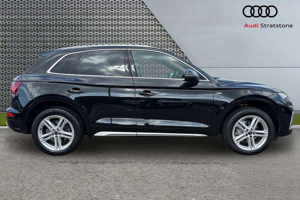 Audi Q5 40 Tdi Quattro S Line S Tronic 2024 KN74XUL Black #4