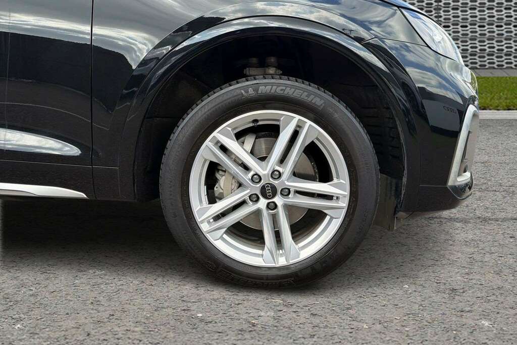 Audi Q5 40 Tdi Quattro S Line S Tronic 2024 KN74XUL Black #5