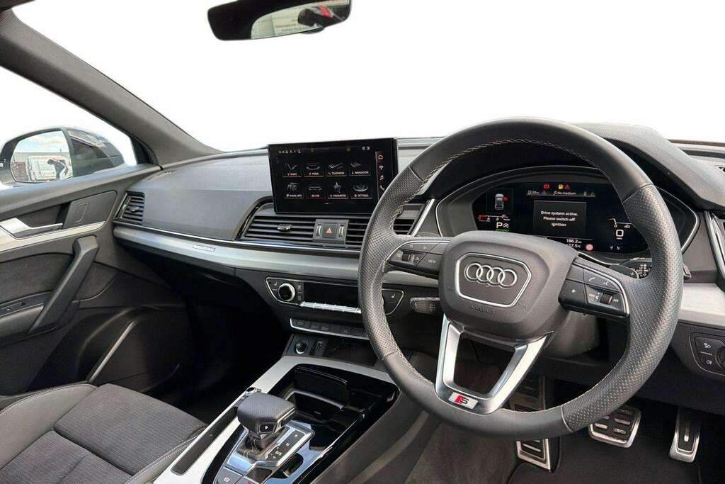 Audi Q5 40 Tdi Quattro S Line S Tronic 2024 KN74XUL Black #6