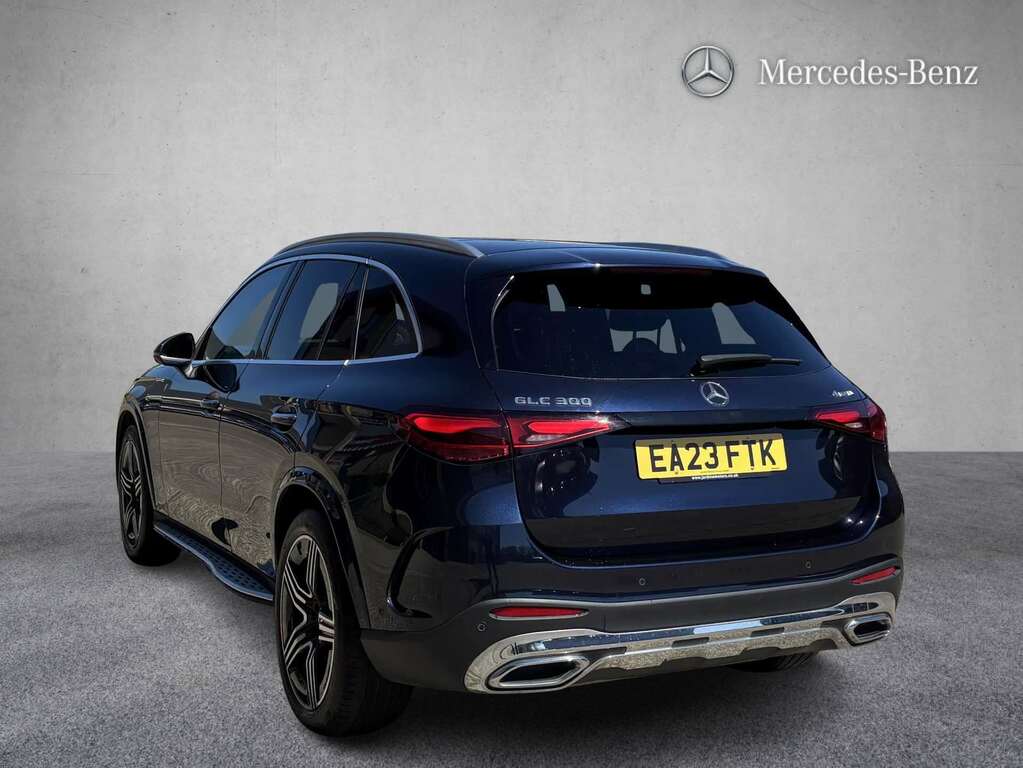 Mercedes-Benz GLC Class 300 4Matic Amg Line Premium 9G-tronic 2023 EA23FTK Blue #2