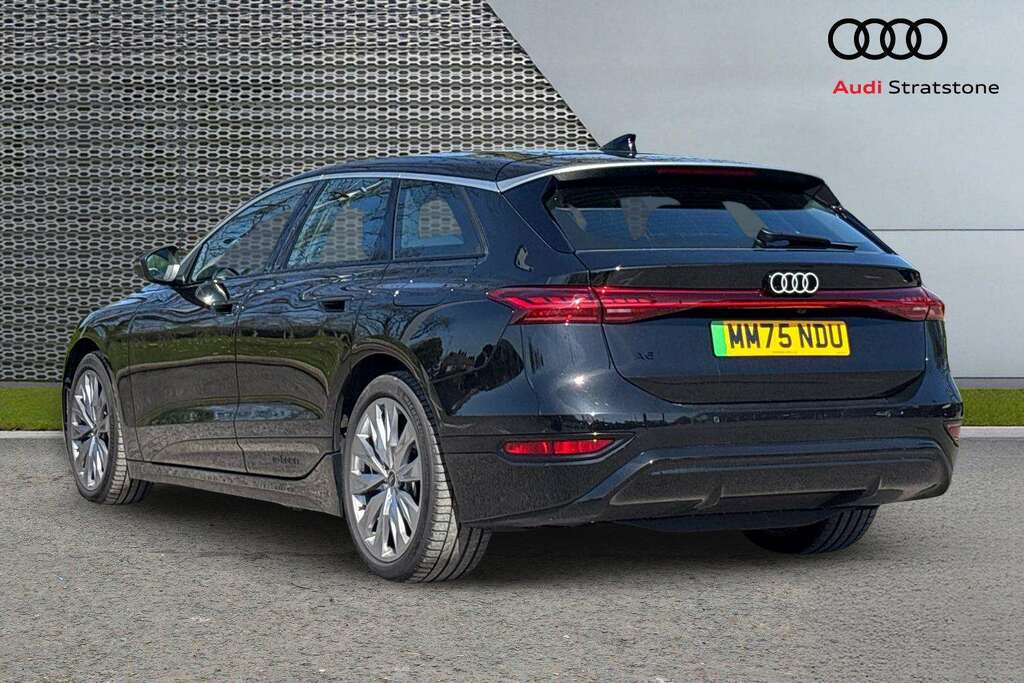 Audi A6 210Kw 83Kwh Sport 2025 MM75NDU Black #3