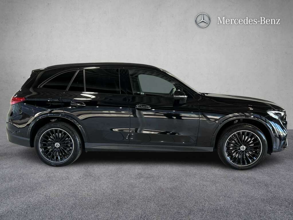 Mercedes-Benz GLC Class 300E 4Matic Urban Edition 9G-tronic 2025 KN75AZW Black #4