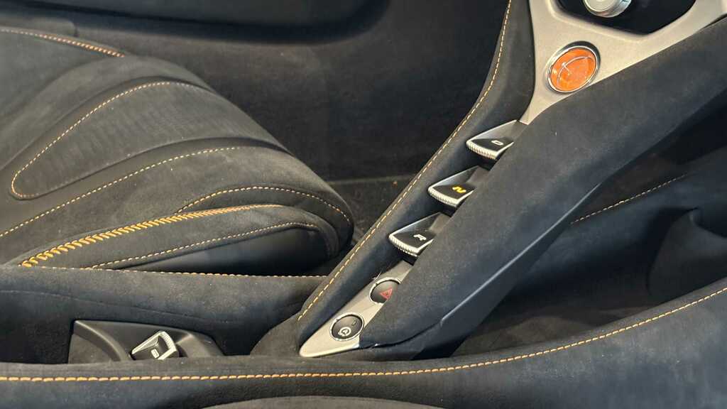 McLaren Spider Spider #19