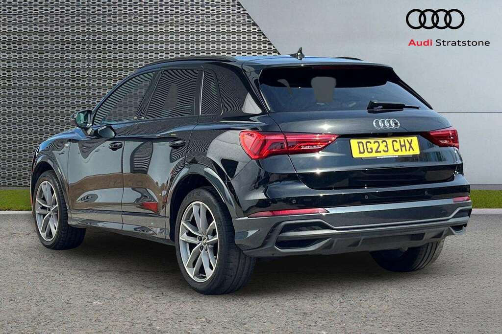 Audi Q3 35 Tfsi Black Edition S Tronic 2023 DG23CHX Black #3