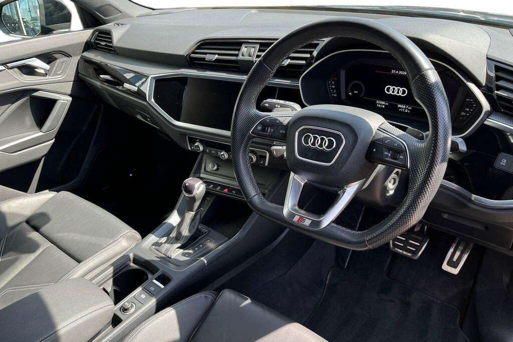 Audi Q3 35 Tfsi Black Edition S Tronic 2023 DG23CHX Black #5