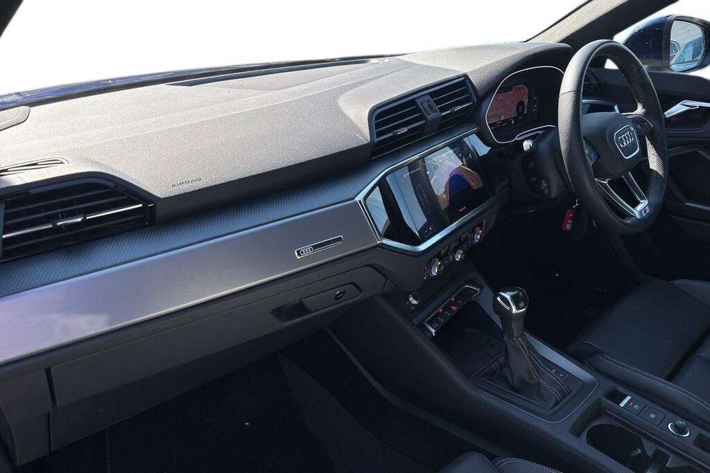 Audi Q3 35 Tfsi S Line S Tronic 2023 PG23LTT Blue #2