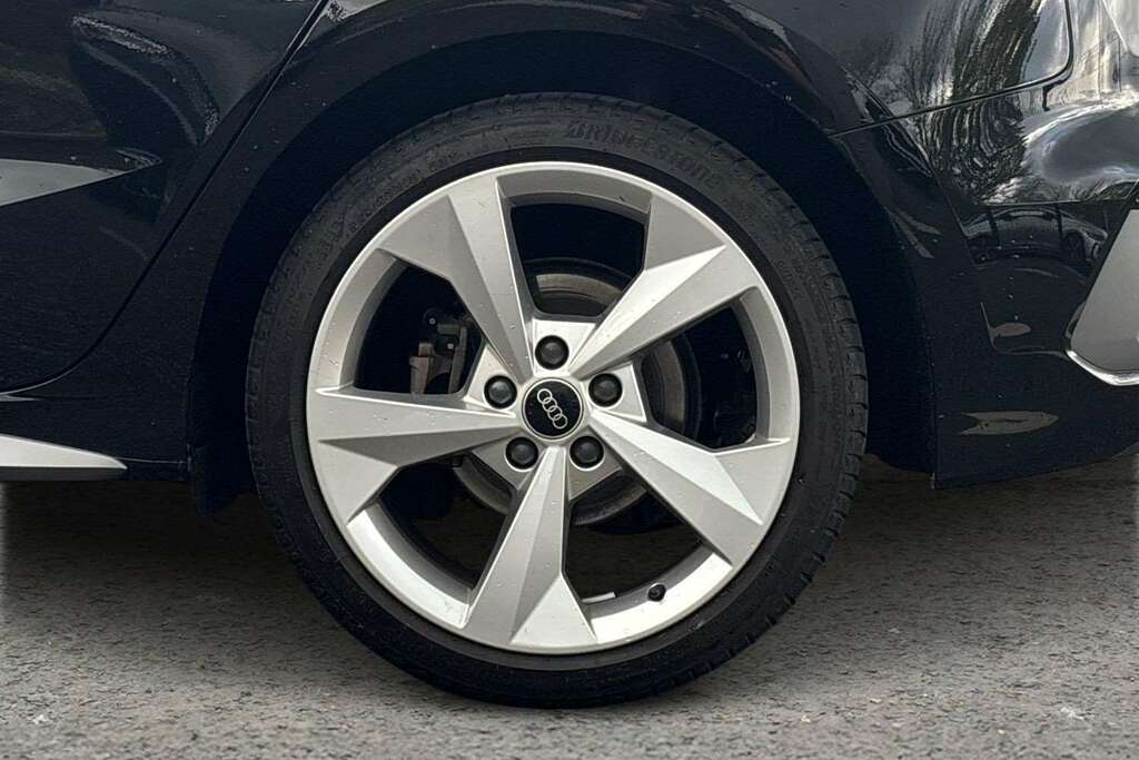 Audi A3 35 Tfsi S Line 2023 Black #5