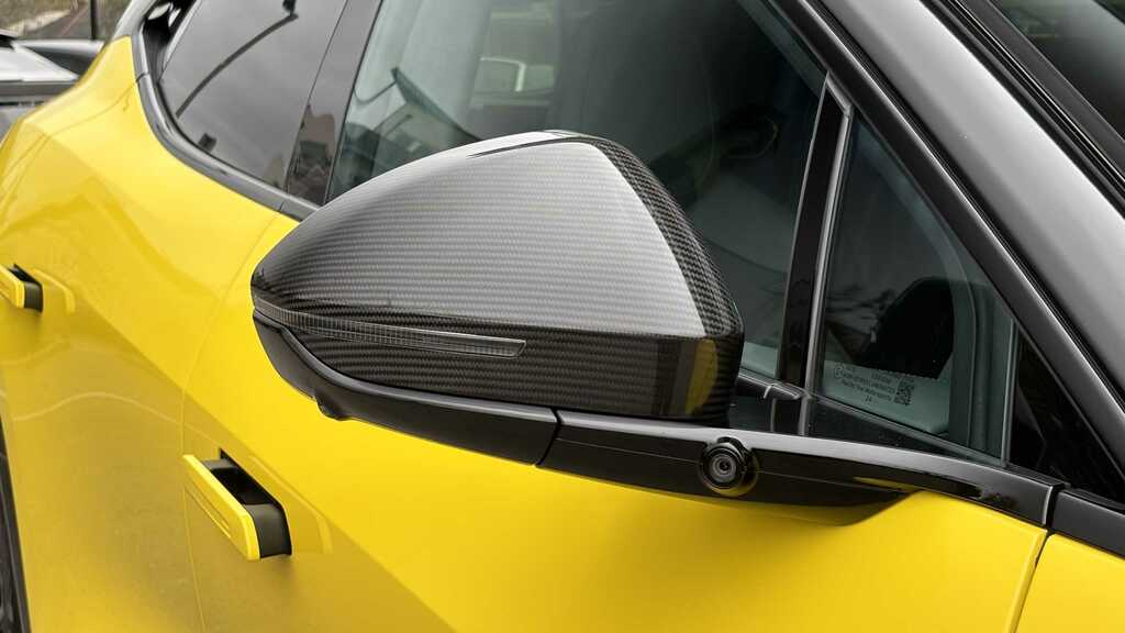 Lotus Eletre 675Kw R 112Kwh 2025 LE74EJL Yellow #4