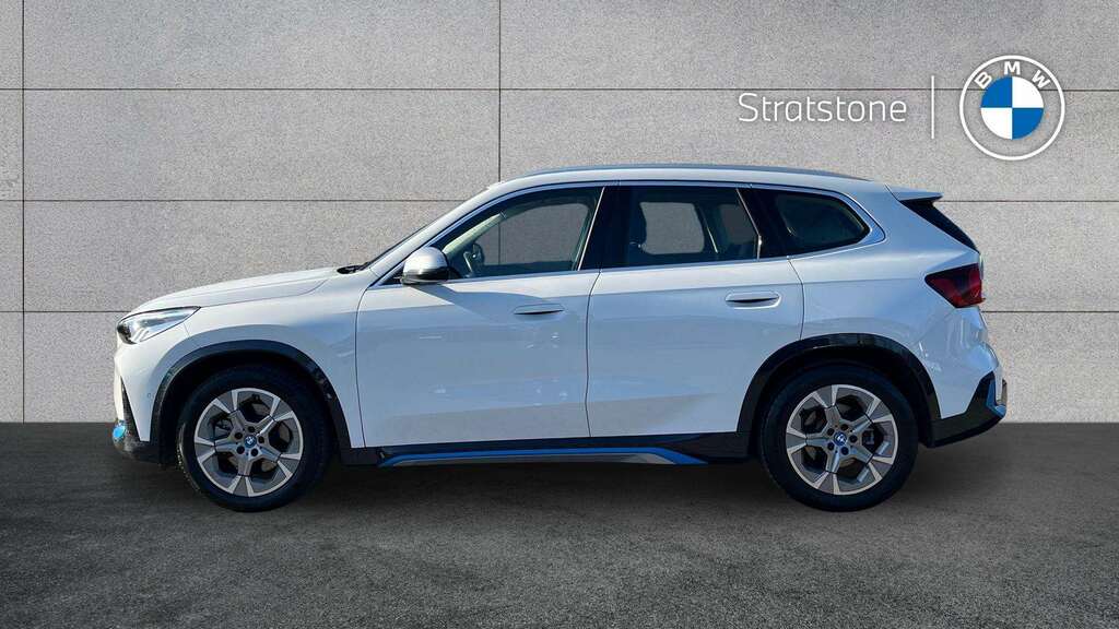 BMW iX1 230Kw Xdrive30 Xline 65Kwh 2023 NL23SRY White #4