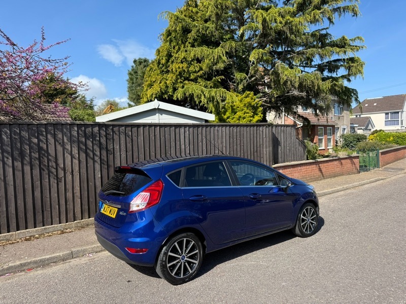 Ford Fiesta Titanium WJ17WUV Blue #2