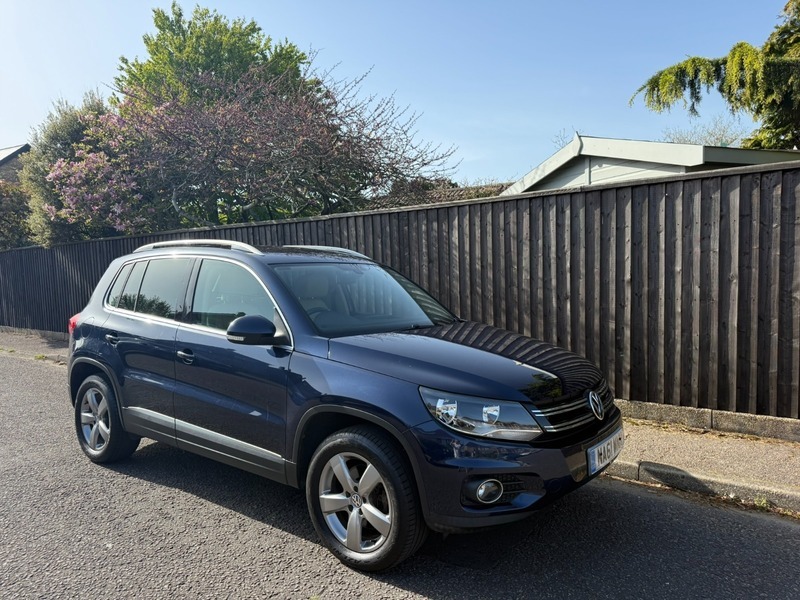 Volkswagen Tiguan Escape Tdi Bluemotion Technology Blue #4