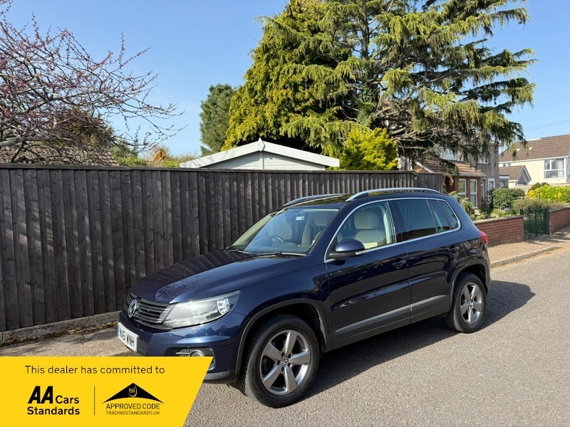 Volkswagen Tiguan Escape Tdi Bluemotion Technology Blue