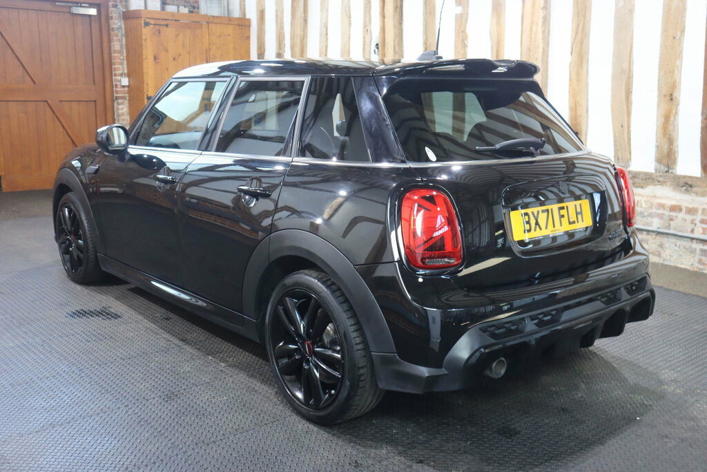 Mini Hatch 1.5 Cooper Sport Steptronic Euro 6 S S BX71FLH Black #4