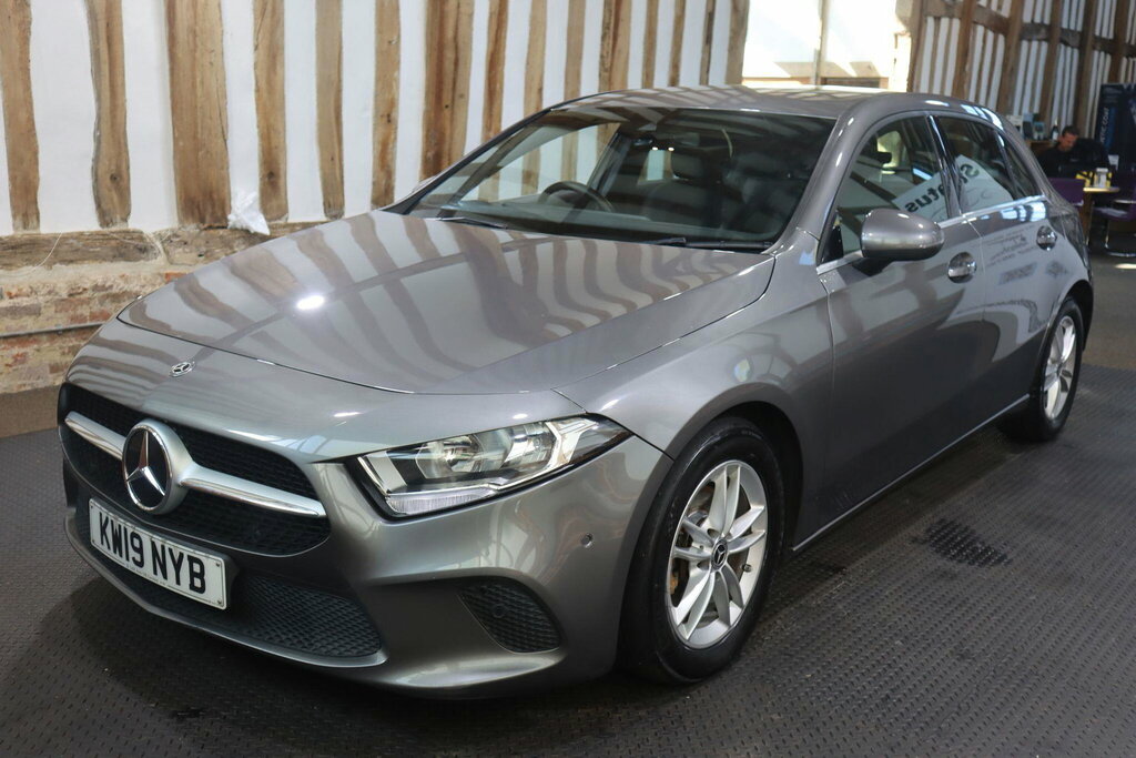 Mercedes-Benz A Class 1.5 A180d Se Executive 7G-dct Euro 6 S S KW19NYB Grey #3