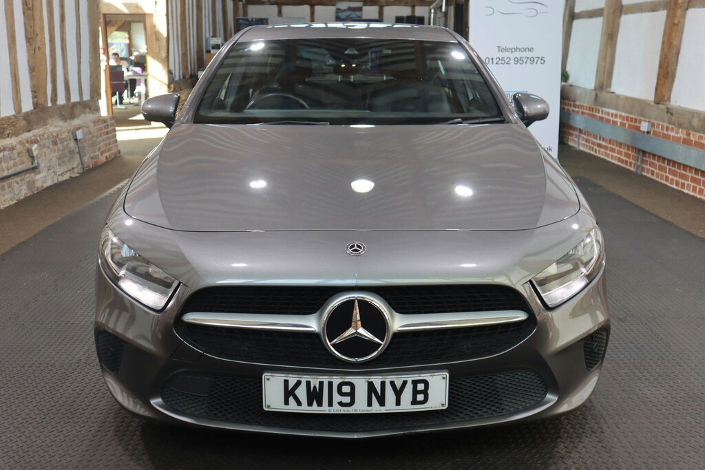 Mercedes-Benz A Class 1.5 A180d Se Executive 7G-dct Euro 6 S S KW19NYB Grey #2