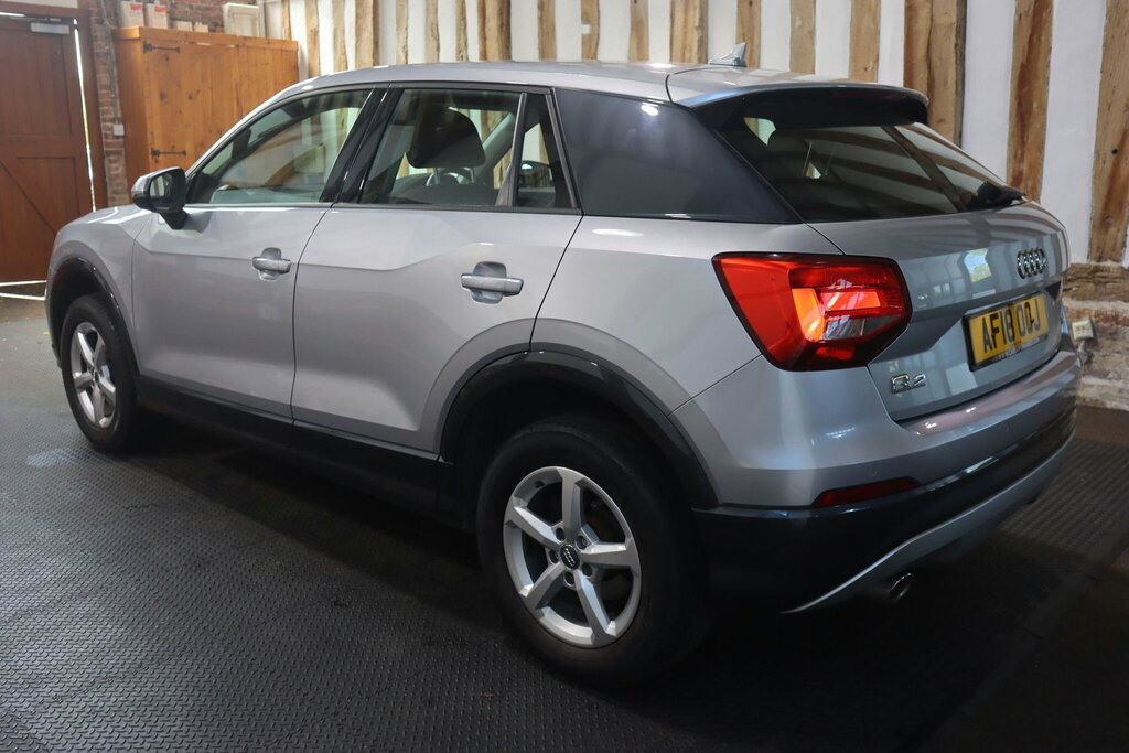 Audi Q2 1.6 Tdi Se Euro 6 S S AF18OOJ Silver #4