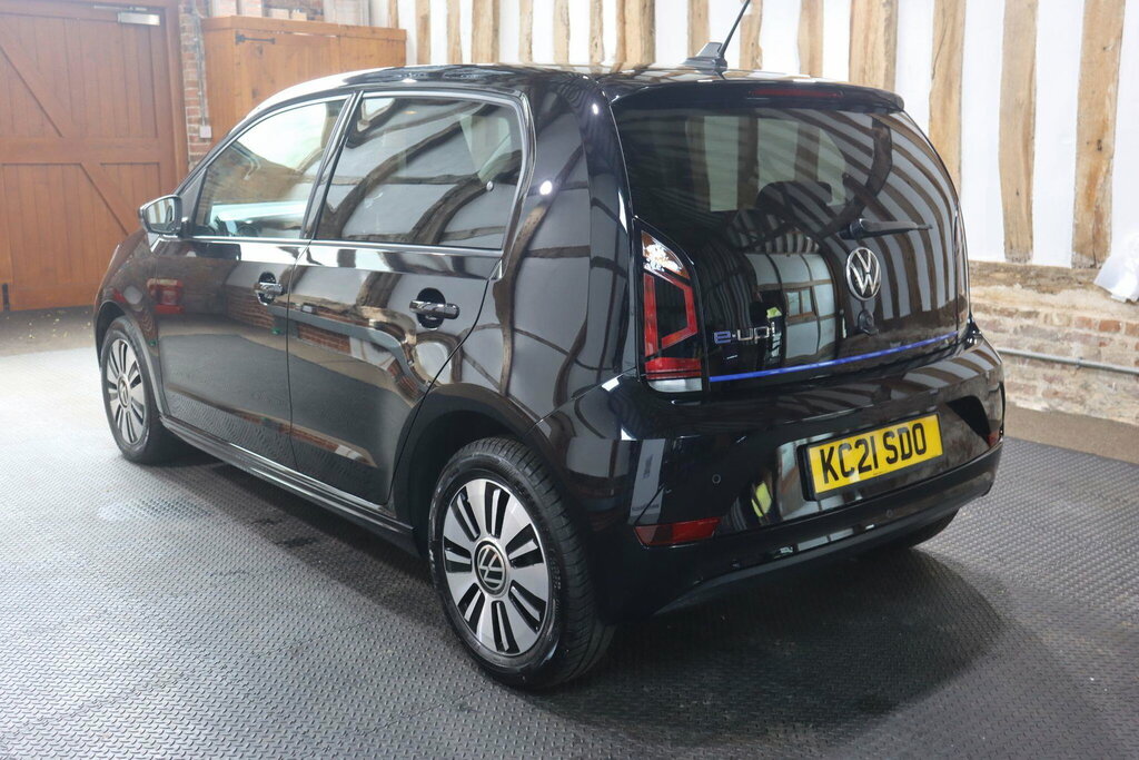 Volkswagen e-Up 36.8Kwh E-up Black #4