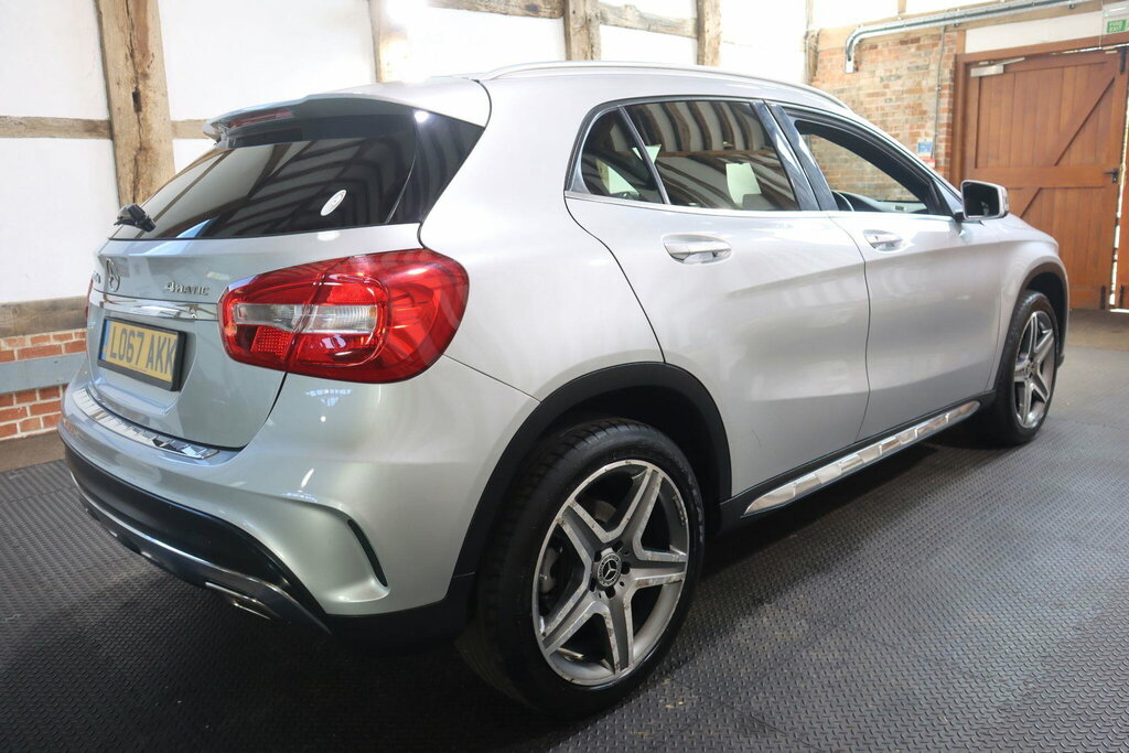 Mercedes-Benz GLA Class 2.1 Gla220d Amg Line 7G-dct 4Matic Euro 6 S S LO67AKK Silver #6
