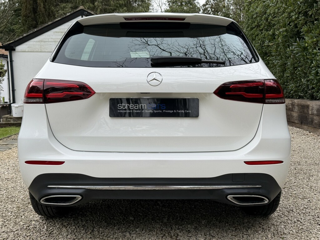 Mercedes-Benz B Class 2.0 B200d Sport White #6